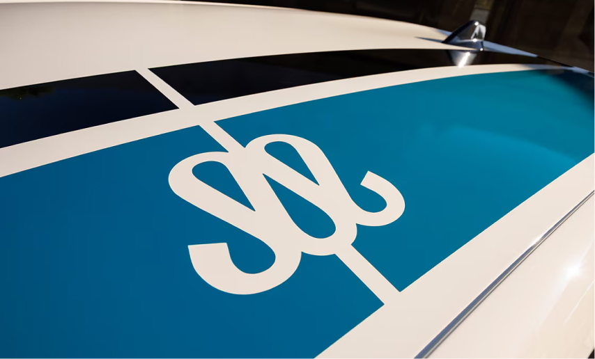 Signature graphique bleu et crème